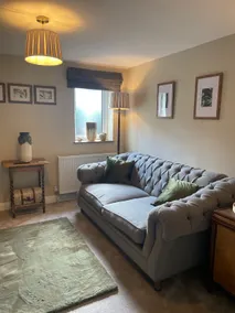 Quiet Rural Escape near M6 | Fast Wi-Fi & Parking - Image 4