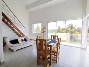 Luxury duplex with an ocean view - Image 2