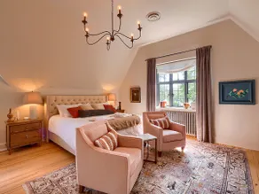 Historic Riverfront Mansion - Whole House - Image 2