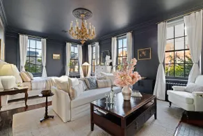 Historic Apothecary | 2 Master Suites | Old Town - Image 4