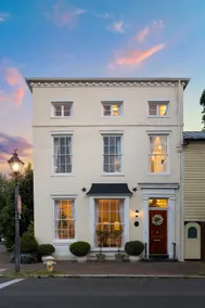 Historic Apothecary | 2 Master Suites | Old Town - Image 5