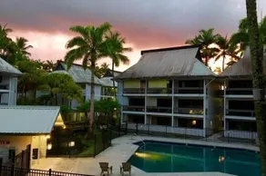 Tropical Garden Condo with Pool Kitchen, and AC - Image 2