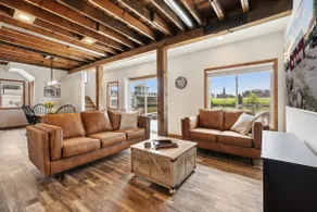 Serene Riverfront Escape – Modern & Spacious - Image 2