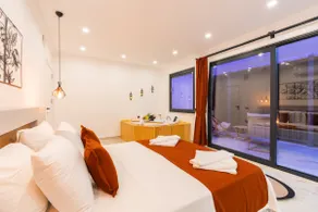 Luxury apartment 3 with Jacuzzi - Image 4
