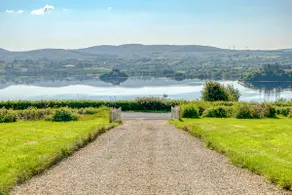 Luxury with Lough Eske Lake View - Image 2