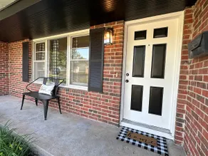 Black Horse Abode - Great House & Great Location - Image 2