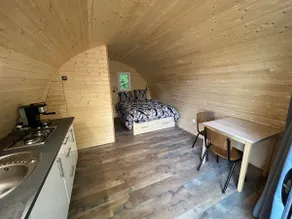 The enchanted cabin, quiet, disconnection, nature. - Image 3