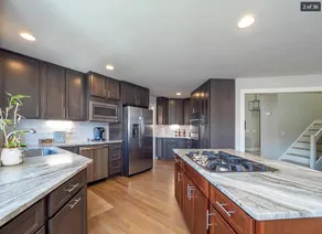 Candlewood Lake -Family Getaway, Lakefront 3775 sqft Home - Image 5