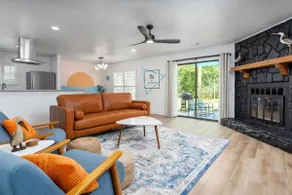 Hot Tub Oasis | Beach | Downtown | UNCW | 5-Star - Image 2