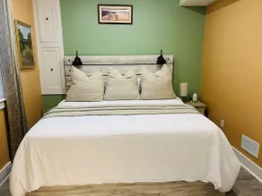 Newly renovated home in Nantucket (sleep 3) - Image 5