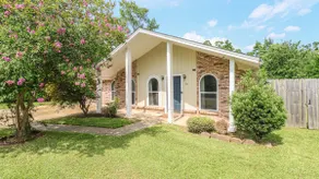Cozy 4BR | Dog Friendly | Patio+Fire Pit+Foosball - Image 2