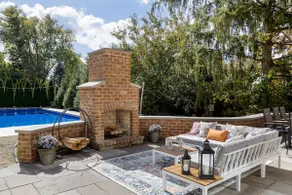 Pool & Hot Tub! -2 King Bed Suites -Private oasis - Image 3