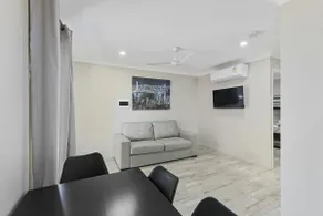 Two Bedroom Villa - T - Image 3