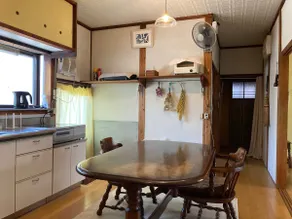Haus2354: A whole house rental. 5 mins to the port - Image 4