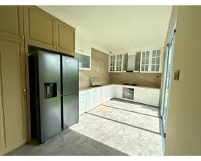 Luxury 4 Br Villa Orchard Park - Image 5