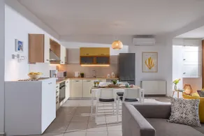 Diamanti Residence Beachfront Red suite-Ligaria - Image 5