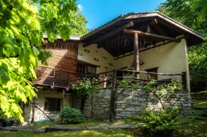 Fresh House by the River in the Verzasca Valley - Image 2