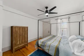 Pet Friendly 2BR in Little Italy - Image 3