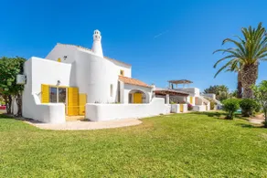 Villa Bougainvilla - Vilamoura - Pool - Free wifi - Air con - Image 3