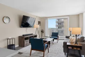 Downtown Saskatoon Condo - Image 3