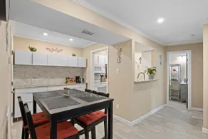 Pet Friendly Home Near Park - Image 5