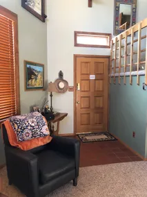 Black Bear Guesthouse - Image 3