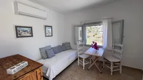 Apartment in Ambela Beachfront - Image 4