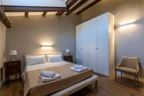 Casa Carmen [Sferisterio] next to parking - Image 3