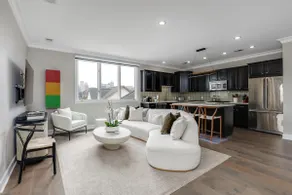 Lumber Baron's Penthouse | 3BR | 2 Kings | Parking - Image 2