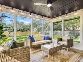Spacious Group Getaway - 4BR - 8 Beds - Image 2