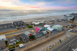 Fenced Beachside Best Location, Pets, Hot Tub - Image 4