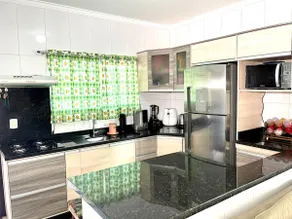 Beautiful House - Joinville with Barbecue Grill 4 Bedrooms - Image 5