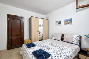 Blue Magic Apt. - 2br/1ba - Image 3