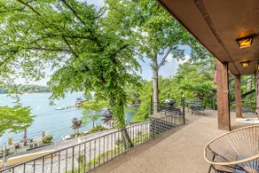 Lake Hickory Trio w/Boat Slip - Image 4
