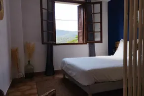 Ground floor/private jacuzzi/flower patio - Image 4