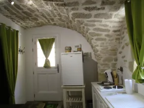 Furnished studio rental 19 m² close to the sea - Image 5