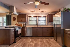 A Spacious Modern Elegant Ranch (whole house) - Image 2