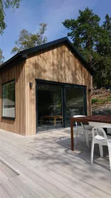 Cabin near lake and sea - Image 3