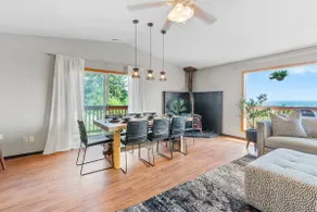 Mountain & River View ‧ Spacious ‧ Modern Home! - Image 3