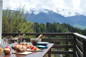 Family-friendly chalet Champex-Lac w/ indoor sauna - Image 2