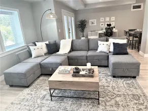 Sandalwood Suite - Image 4