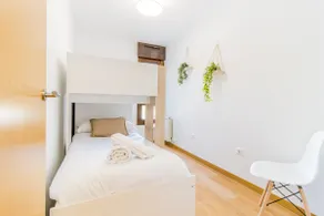 Penthouse Pyrinees , Terrace , Parking & Storage - Image 4