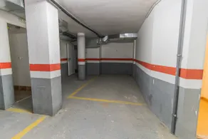 Penthouse Pyrinees , Terrace , Parking & Storage - Image 5