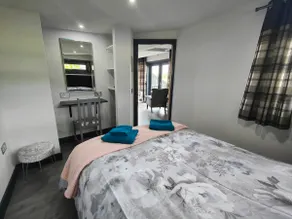 Cherry Tree Lodge - Image 4