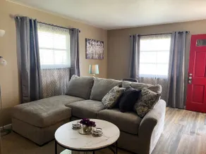 Cozy Urban Garden Apt - Extended Stay Discounts - Image 2