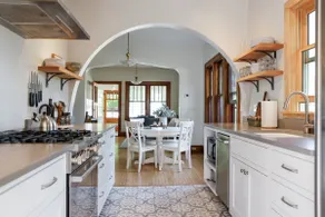 Northern Arches | 4 season home 5 min to beach - Image 2