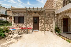 Fotoula's stone studio - Image 3