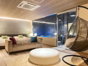 [Over 200 sqm, 50 kinds of soju] Fishing boat charter plan available! Luxurious getaway for adults facing the Gulf of Junhe - Image 4