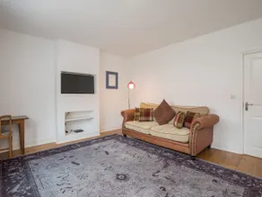 Super Chic Apartment in Beautiful Sunninghill - Pass the Keys - Image 3