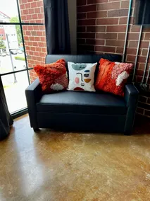 Uptown Charlotte Studio - Image 5
